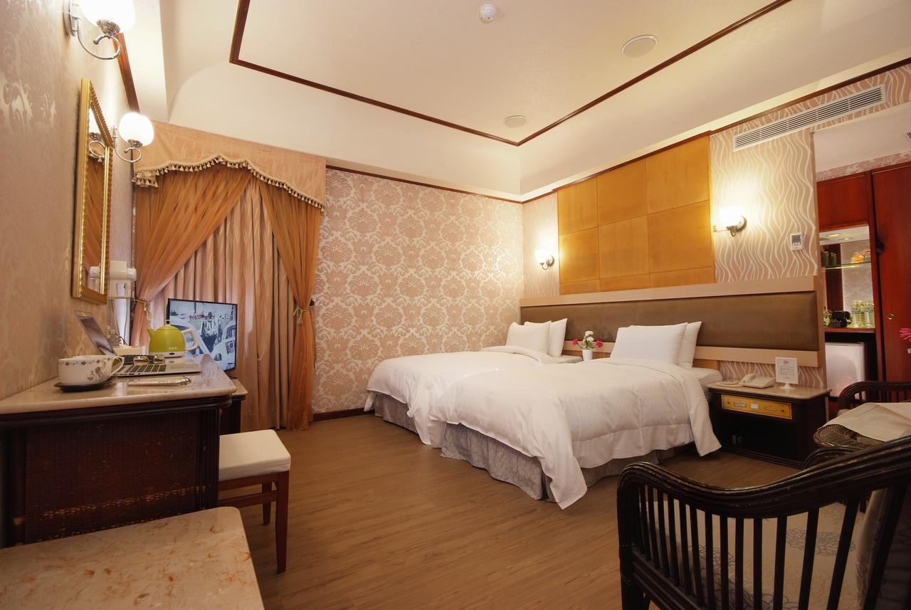 Pink Lotus Hotel Тайбэй Экстерьер фото
