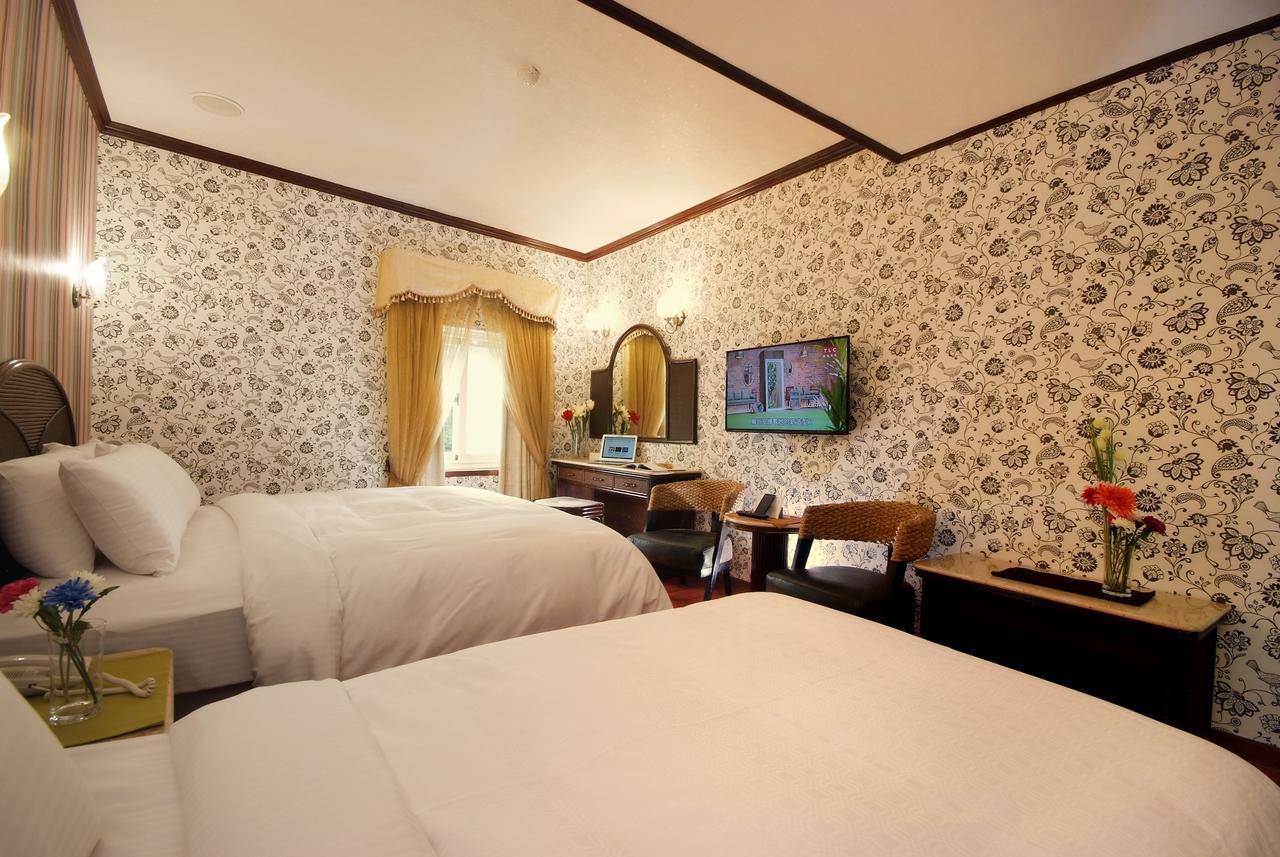 Pink Lotus Hotel Тайбэй Экстерьер фото