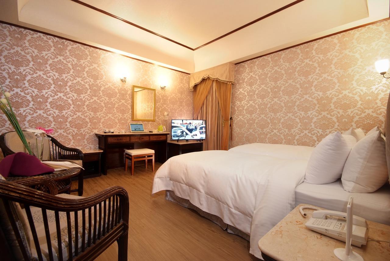 Pink Lotus Hotel Тайбэй Экстерьер фото